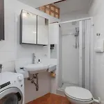 Easy Parking - 1 Min From Bus To San Siro Stadium - Air Conditioning ميلان