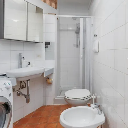 Easy Parking - 1 Min From Bus To San Siro Stadium - Air Conditioning דירה *
